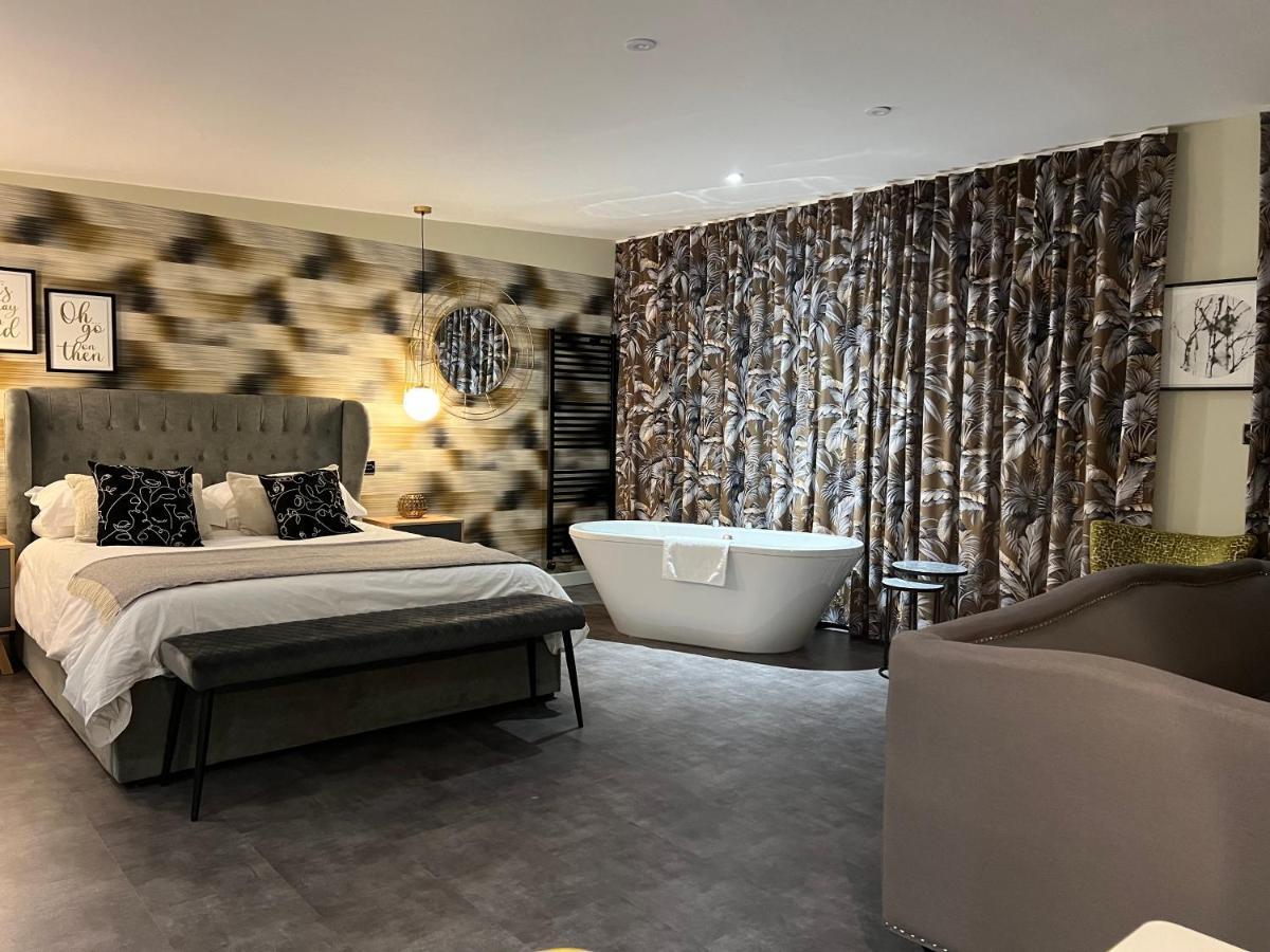 Loudoun Mains Luxury Lodges Newmilns Экстерьер фото