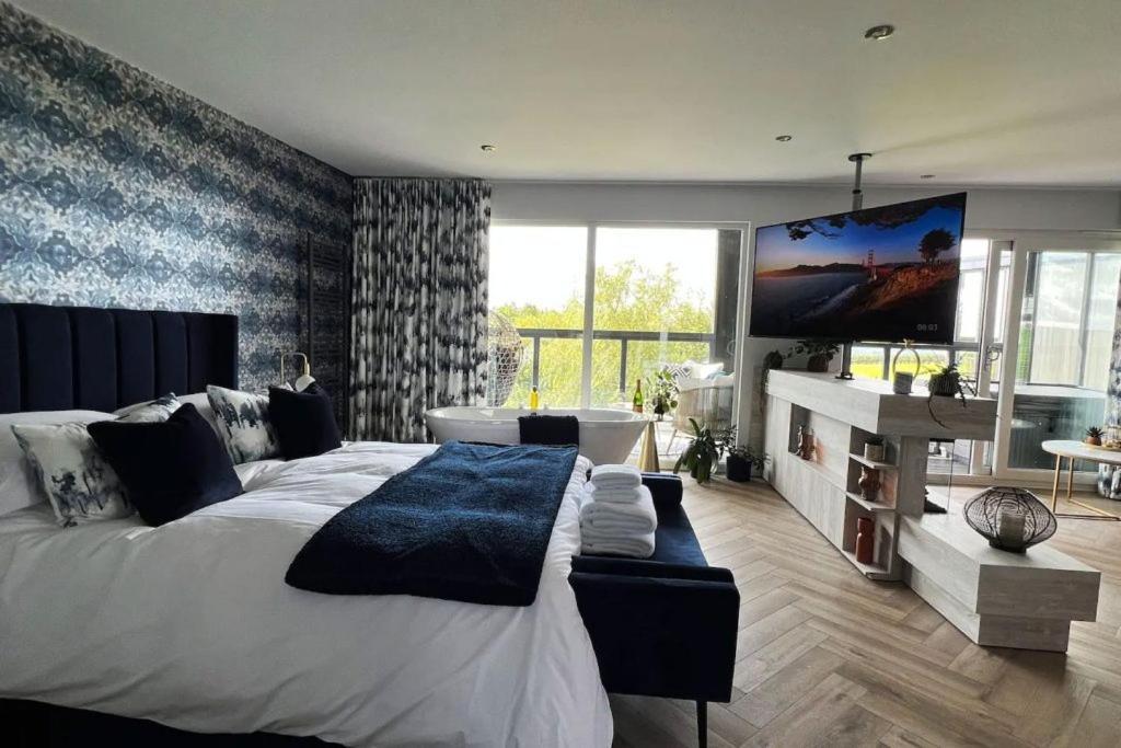 Loudoun Mains Luxury Lodges Newmilns Экстерьер фото
